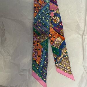 Hermes Silk Selle Dignitaire Plumetis Twilly - Brand New